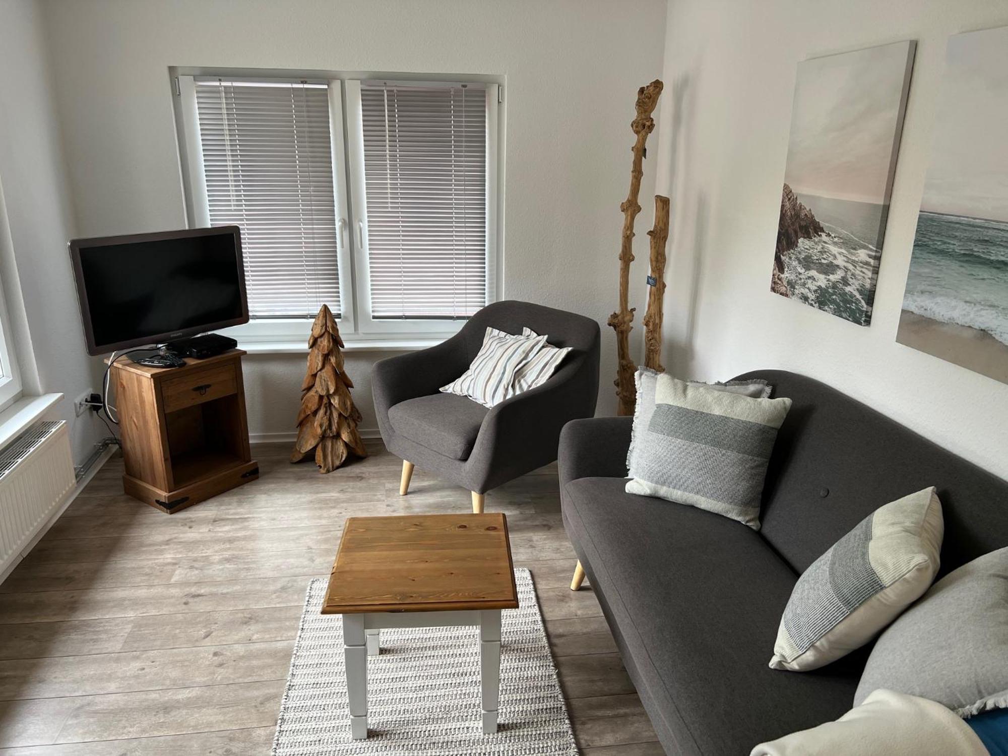 Haus Ole Apartment Kroslin Exterior photo